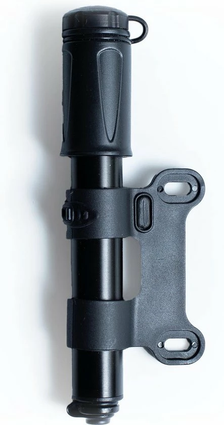 Promo ? Youngfits Mini Fietspomp - Compact Achter Bidonhouder - Frans Ventiel - Zwart ? 2 Promo ? Youngfits Mini Fietspomp - Compact Achter Bidonhouder - Frans Ventiel - Zwart ? - Afbeelding 2