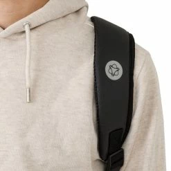 Korting ? AGU Rugzak Shelter - Zwart - 21L - Waterdicht - Roll-top ? -Kastoes winkel 532x840