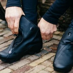 Gloednieuw ✔️ AGU M710 Fietschoenen - Zwart - Maat 42 ❤️ -Kastoes winkel 550x320 5