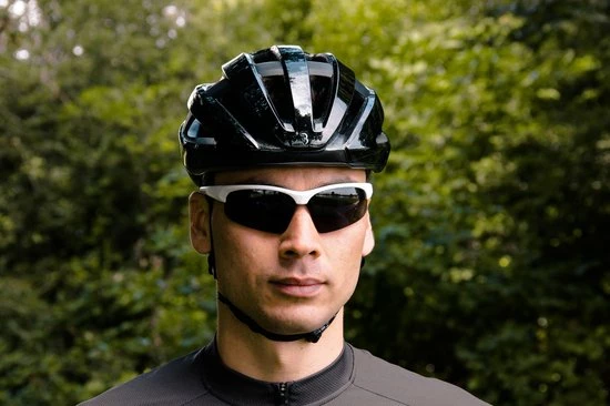 Coupon ✔️ BBB Cycling Impress Fietsbril - Wielrenbril Met 3 Lenzen - Lichtgewicht Racefiets Bril - Mat Wit - BSG-58 ? 9 Coupon ✔️ BBB Cycling Impress Fietsbril - Wielrenbril Met 3 Lenzen - Lichtgewicht Racefiets Bril - Mat Wit - BSG-58 ? - Afbeelding 9