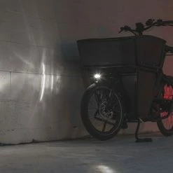 Begroting ✔️ AXA - Compactline 20 E-bike - Fietslamp Voorlicht - LED Koplamp 6-12V - 20 Lux ? -Kastoes winkel 550x366 174