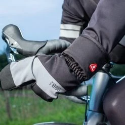 Korting ? BBB Cycling SubZero 2 X 2 Fietshandschoenen Winter - Fiets Handschoenen Met Grip - Zwart - Maat L ⭐ 10 Korting ? BBB Cycling SubZero 2 X 2 Fietshandschoenen Winter - Fiets Handschoenen Met Grip - Zwart - Maat L ⭐ -Kastoes winkel 550x366 187