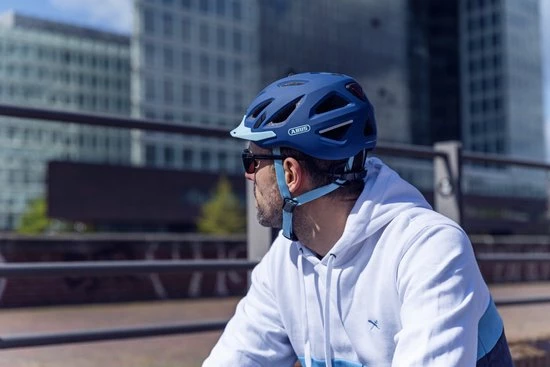 Beste Pirce ✔️ Abus Urban-I 3.0 Fietshelm - Maat M (52-58 Cm) - Living Coral ? 5 Beste Pirce ✔️ Abus Urban-I 3.0 Fietshelm - Maat M (52-58 Cm) - Living Coral ? - Afbeelding 5