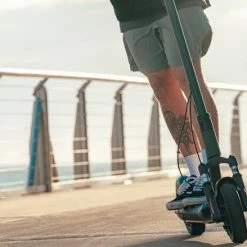 Beste recensies van ? InMotion LeMotion S1 E-step - Elektrische Step - 95 KM Bereik - 25 Km/h - Dubbele Vering ? -Kastoes winkel 550x439 2