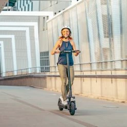 Beste recensies van ? InMotion LeMotion S1 E-step - Elektrische Step - 95 KM Bereik - 25 Km/h - Dubbele Vering ? -Kastoes winkel 550x440 4