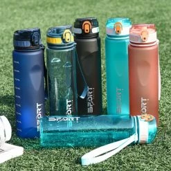 Beste deal ❤️ Waterfles 1000ml - Cloudy Blue - Sport Bidon 1L - Drinkfles Blauw / Grijs / Geel - Herodeals ? -Kastoes winkel 550x550 484