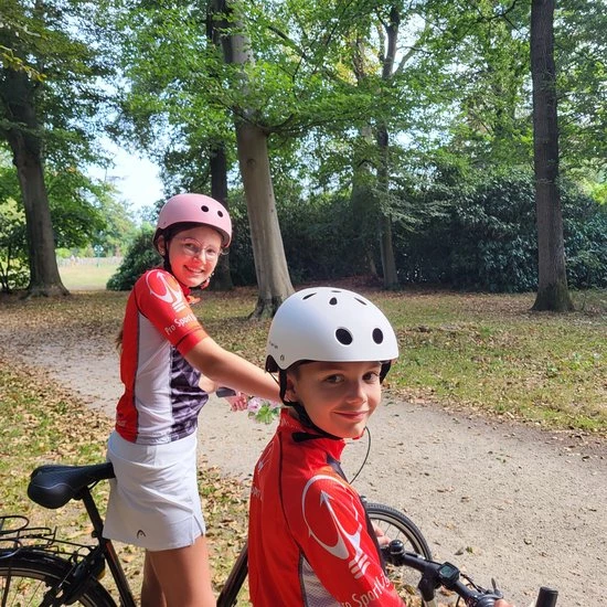 Goedkoop ? Kinderfietshelm Pro Sport Lights - Skate Fietshelm Voor Kinderen - Matt Roze Pink - Kinderhelm 53 - 60 Cm ? 5 Goedkoop ? Kinderfietshelm Pro Sport Lights - Skate Fietshelm Voor Kinderen - Matt Roze Pink - Kinderhelm 53 - 60 Cm ? - Afbeelding 5