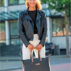 Promo ✨ New Looxs Forest Tendo Laptop Fietstas 21 Liter Rood ? -Kastoes winkel 550x822 3